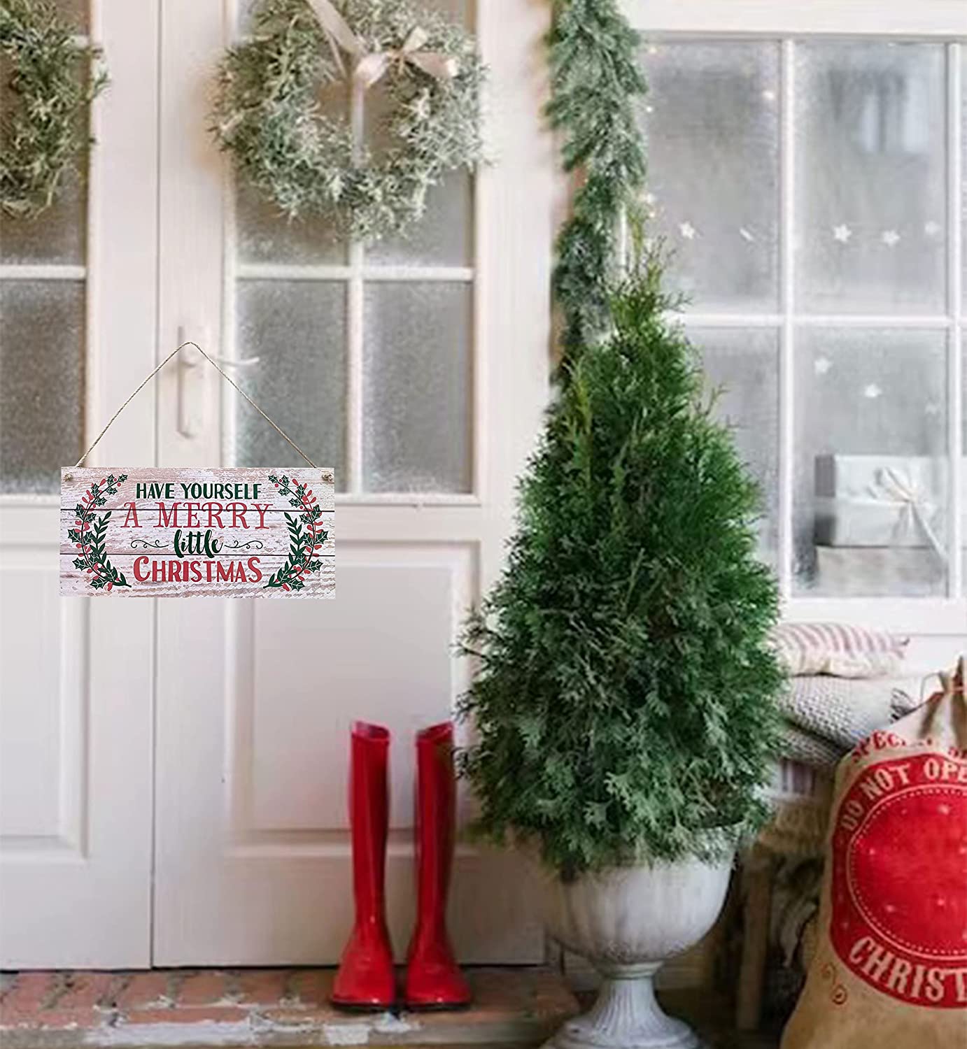 Christmas Décor Wood Hanging Sign Merry Christmas