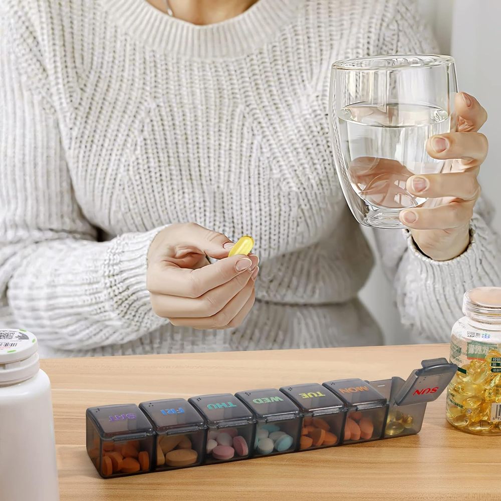 Weekly Pill Organizer Travel Pill Organizer Pill Box 7 Day Large Compartments BPA Free Portable Easy to Clean for Vitamin Fish Oil Cod Liver Oil Medicine Supplements 2pcs Black+White