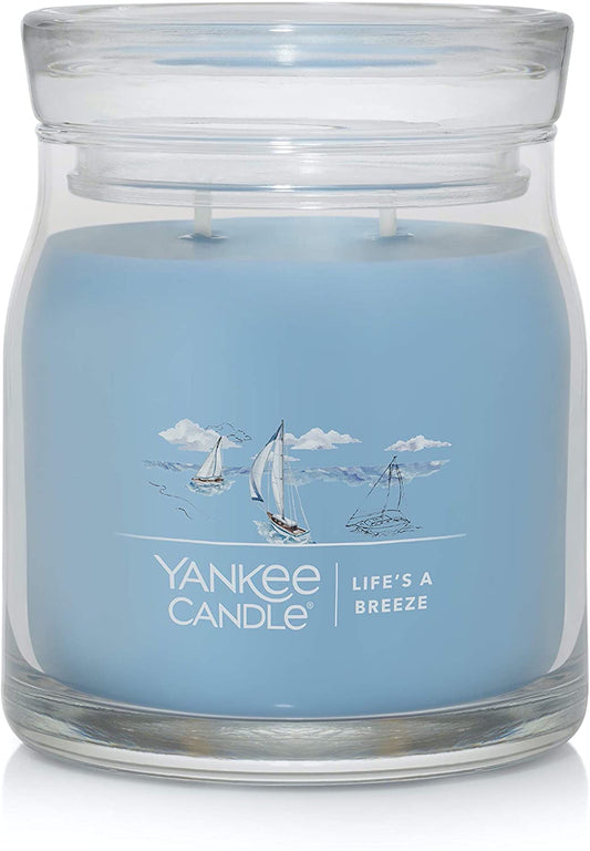 Yankee Candle 1630665 Life’s A Breeze Signature Medium Jar Candle