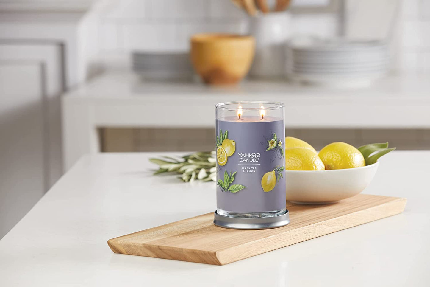Yankee Candle 1630046 Black Tea & Lemon Signature Large Tumbler Candle