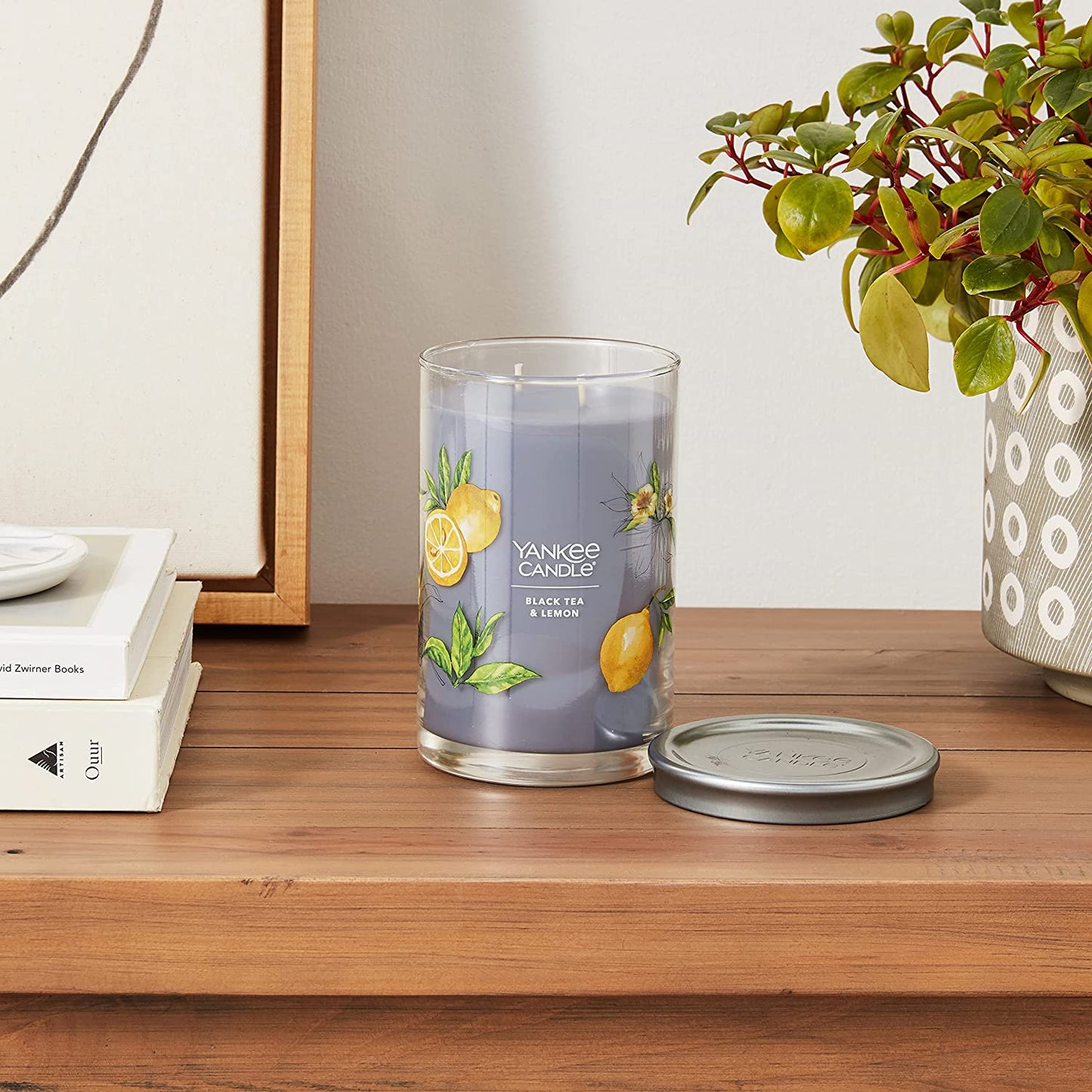 Yankee Candle 1630046 Black Tea & Lemon Signature Large Tumbler Candle