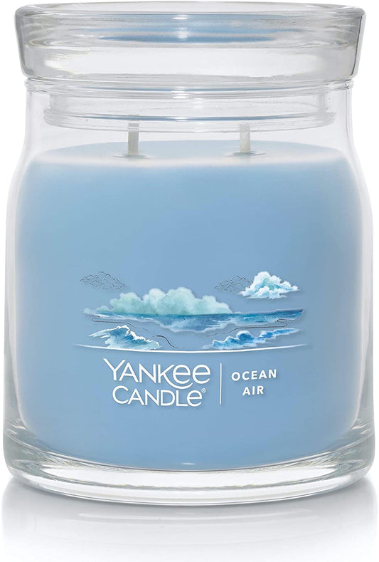 Yankee Candle 1630018 Ocean Air Signature Medium Jar Candle